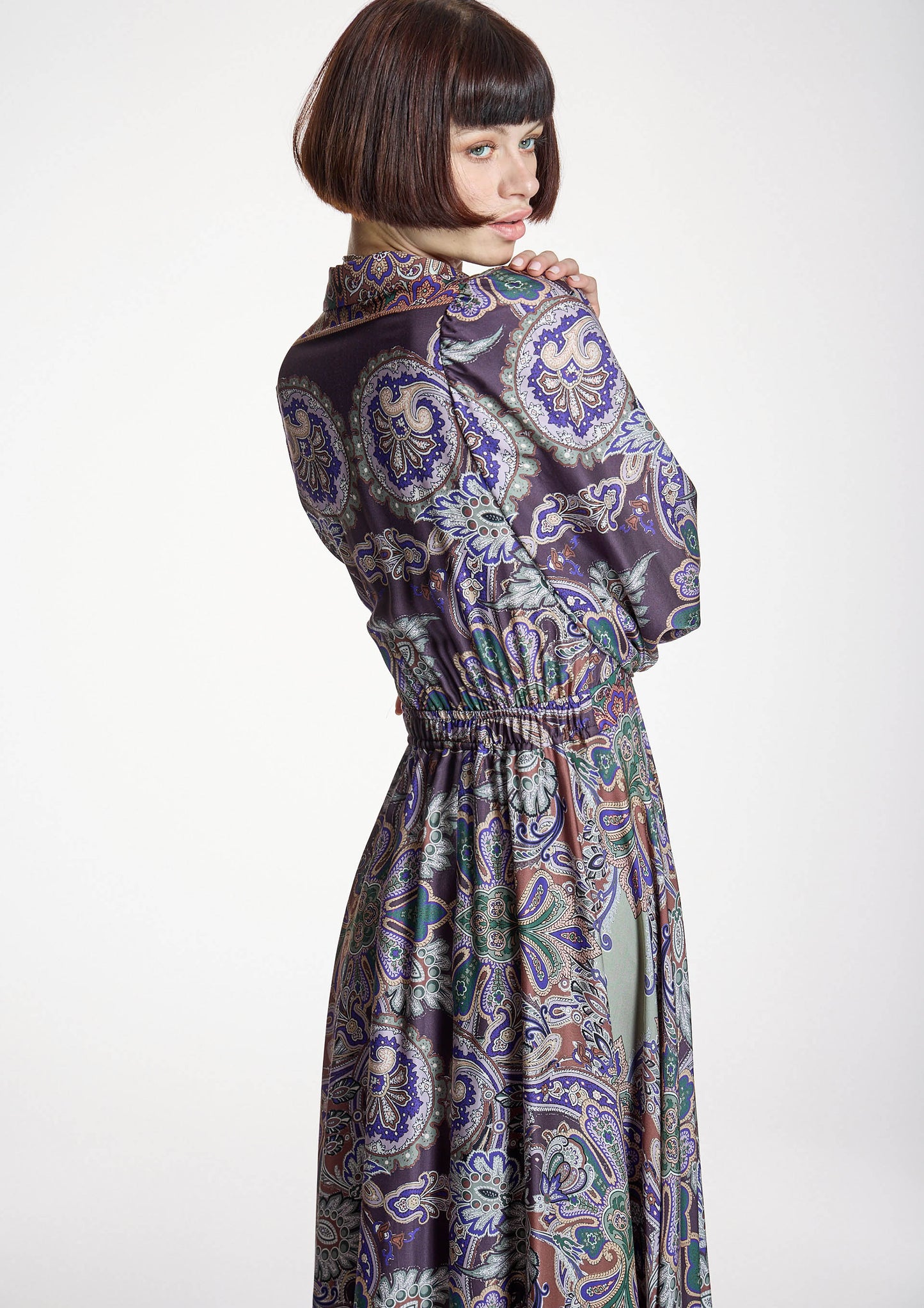 Vestido ALBA CONDE midi corte camisero