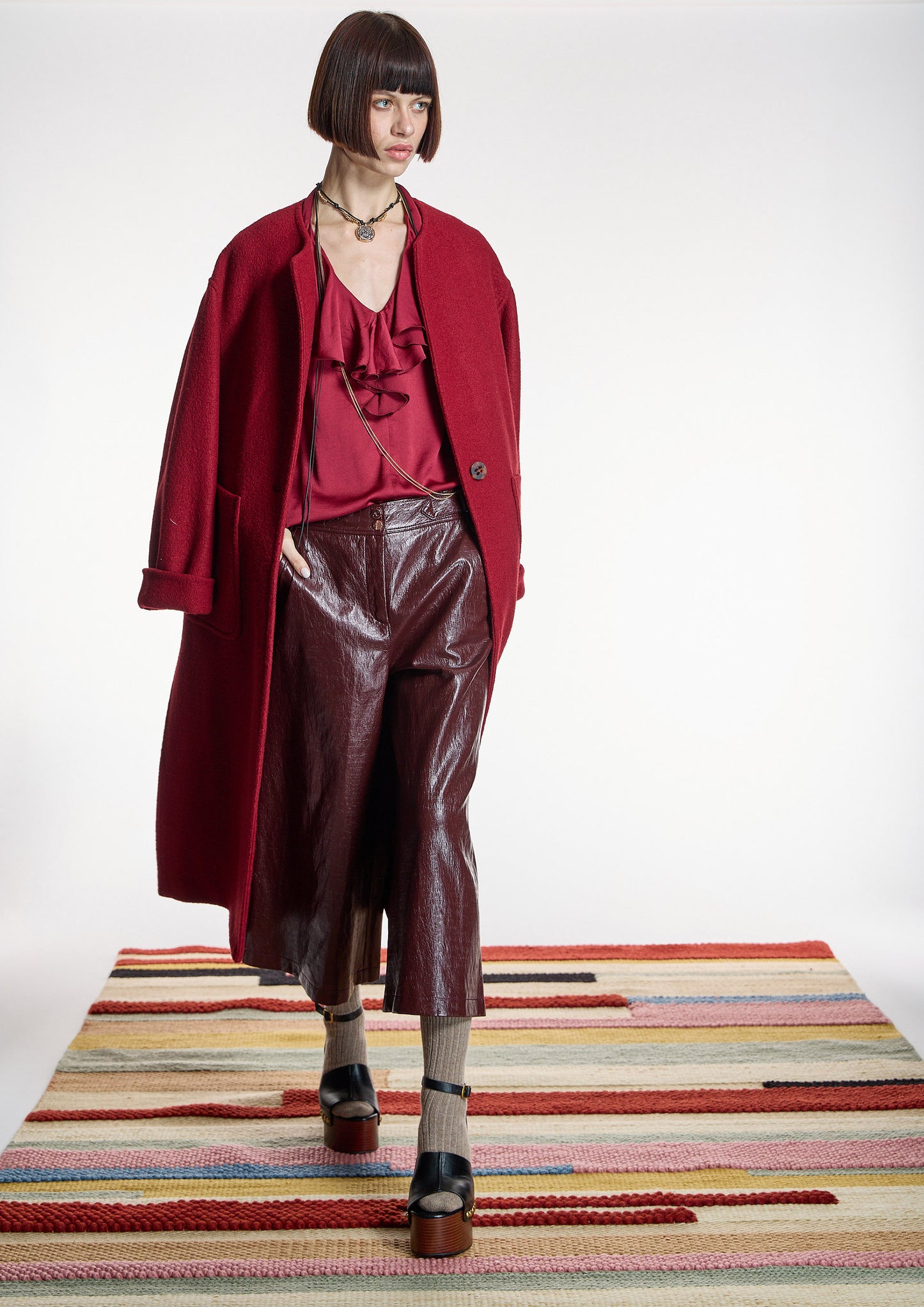 Culotte ALBA CONDE burdeos efecto piel