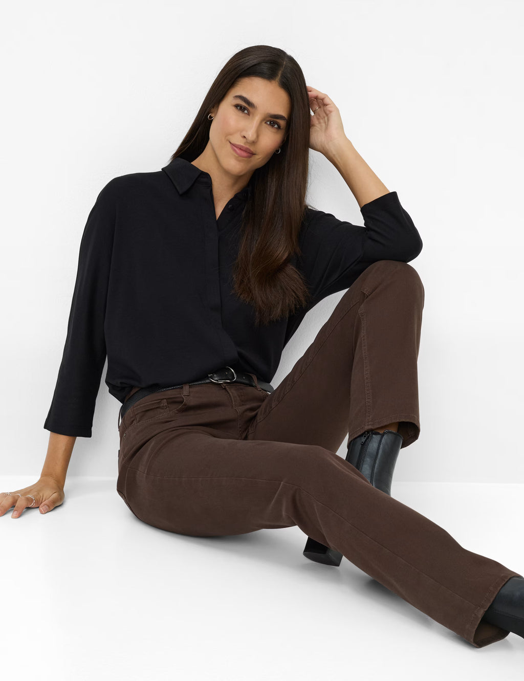 Pantalón BRAX FEEL GOOD marrón oscuro STYLE MARY