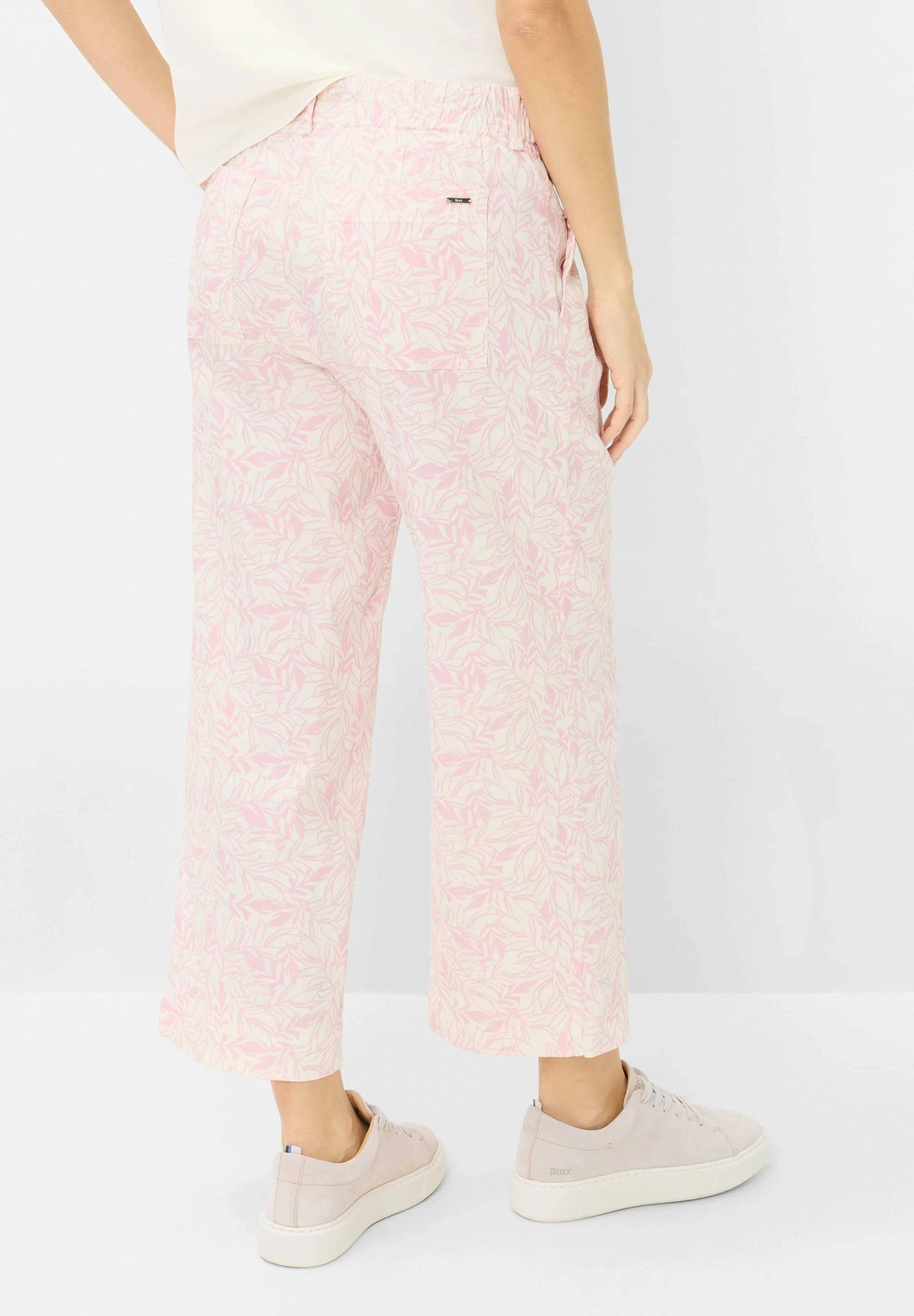Pantalón BRAX FEEL GOOD estampado rosa STYLE MAINE