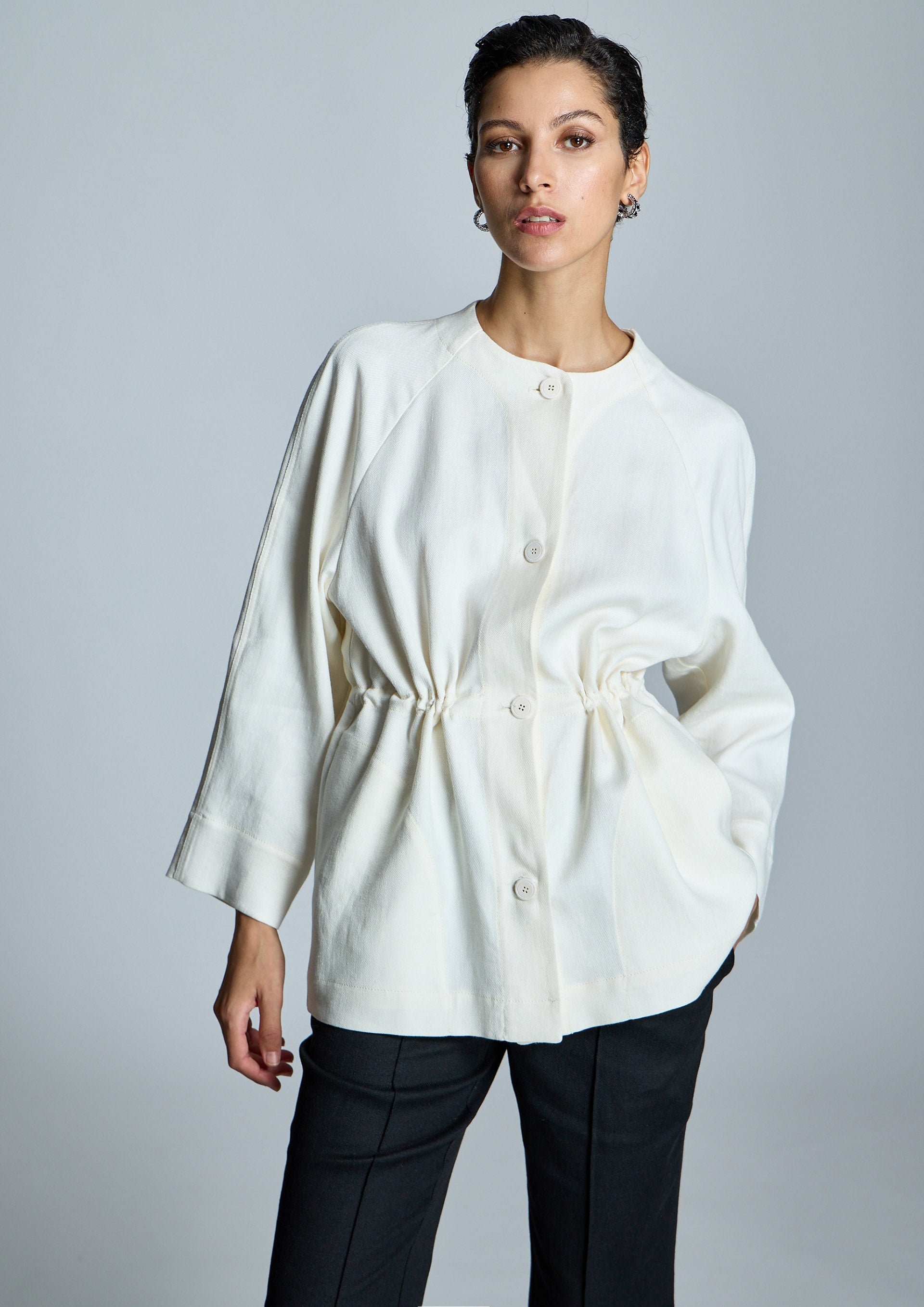 Chaqueta ALBA CONDE cruda de lino