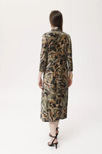 Vestido OKY en terciopelo modelo MINK