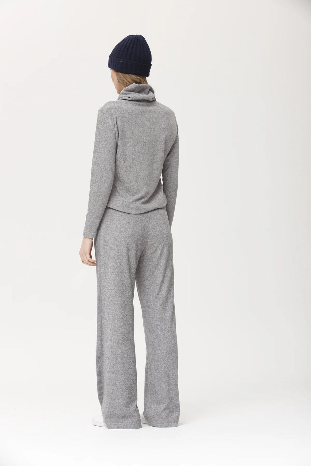 Jersey OKY color gris PUOS