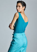 Top ALBA CONDE canalé turquesa