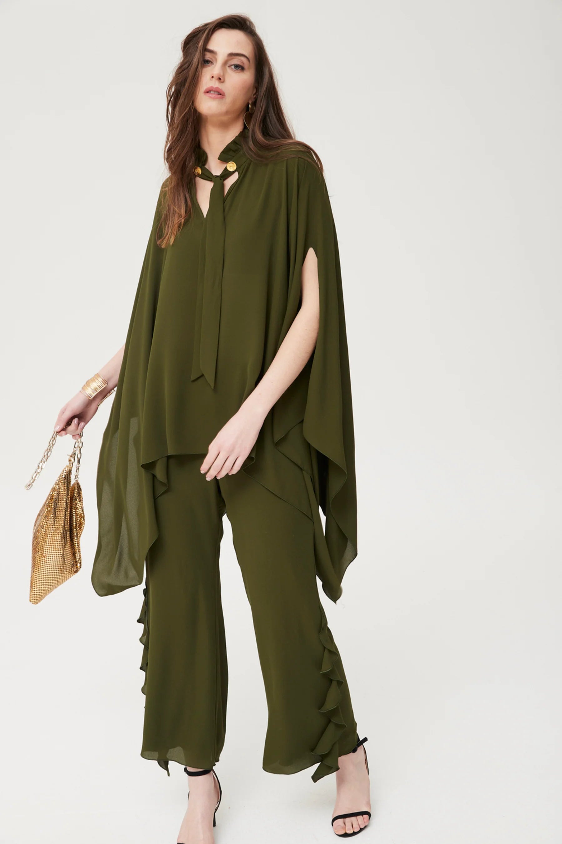 Capa OKY en gasa color musgo