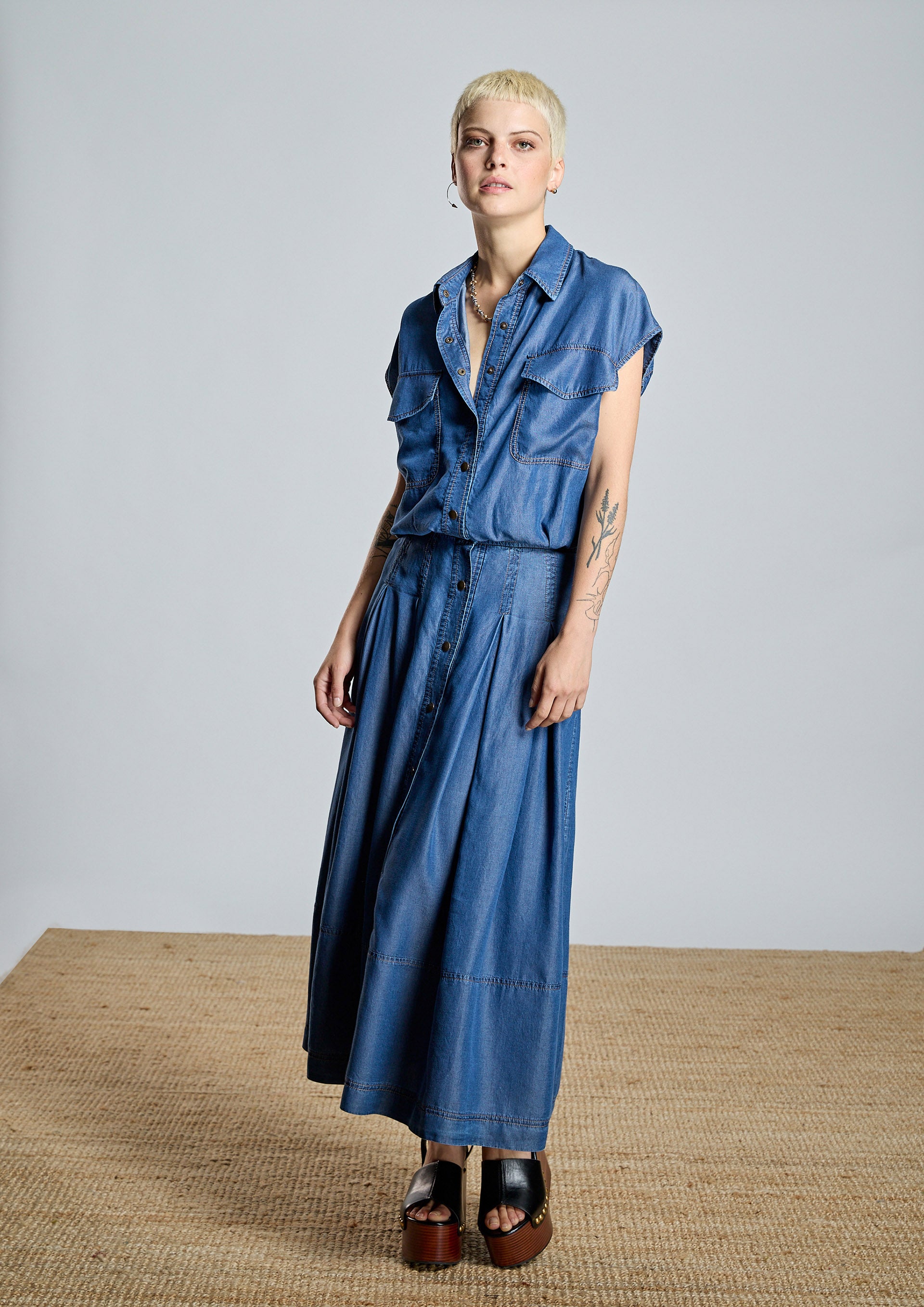 Falda ALBA CONDE de tencel fluida