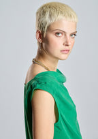 Blusa ALBA CONDE verde asimétrica