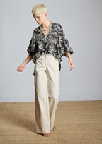 Blusa ALBA CONDE bordada negra