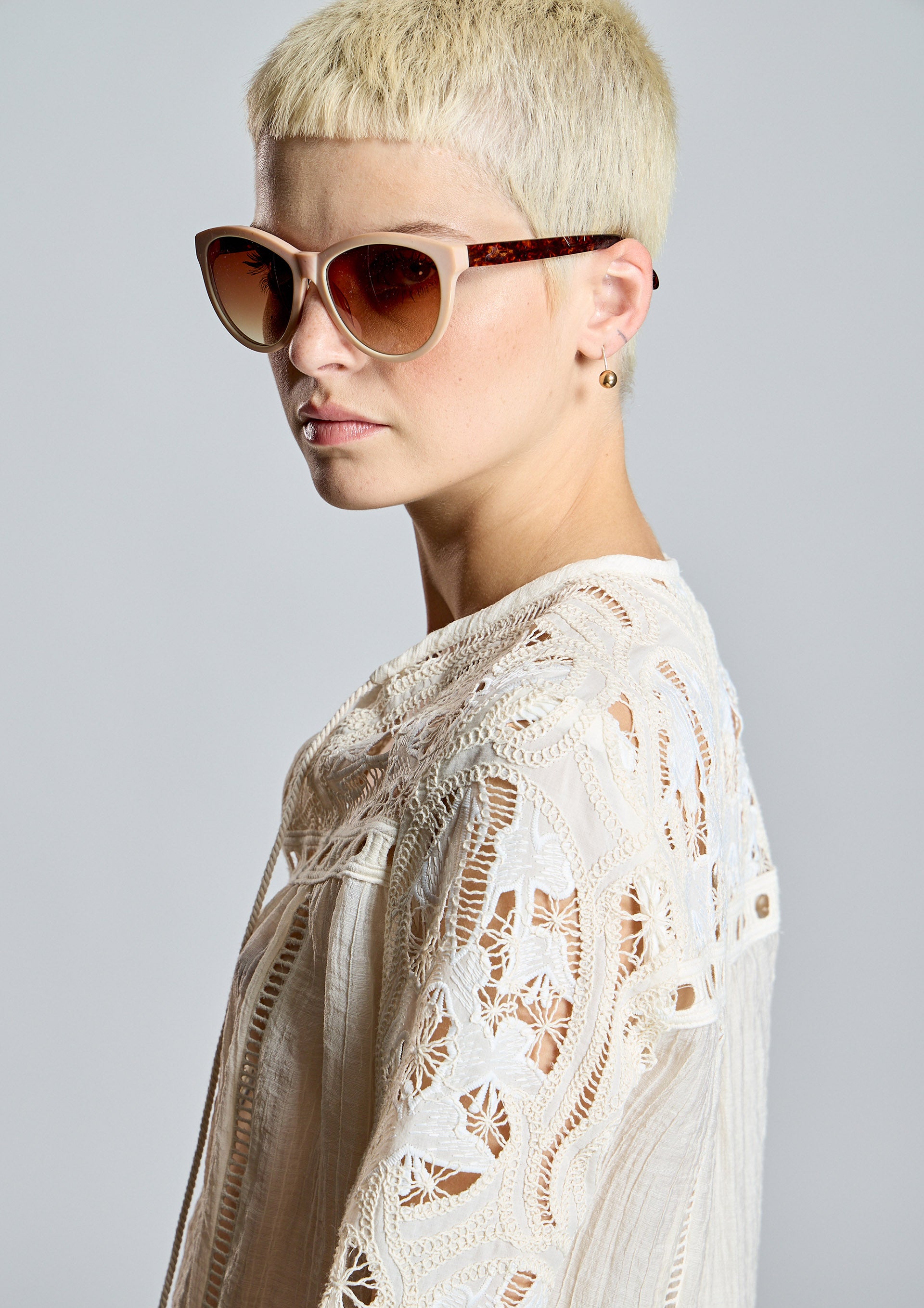 Blusa ALBA CONDE cruda estilo boho