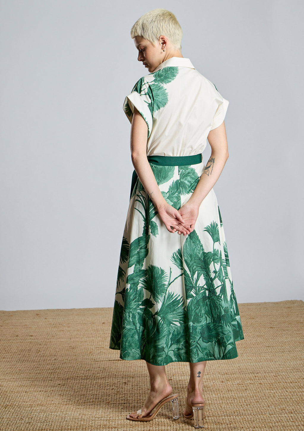 Vestido ALBA CONDE camisero estampado verde floral