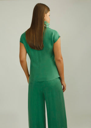 Pantalón ALBA CONDE recto en cupro verde