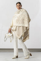 Capa ELISA CAVALETTI de punto beige ligera