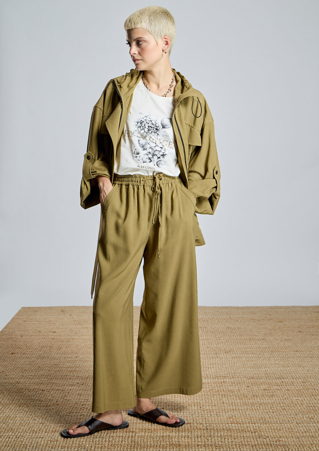 Pantalón ALBA CONDE culotte fluido