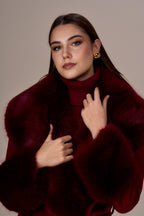 Abrigo NO SECRETS largo color burdeos