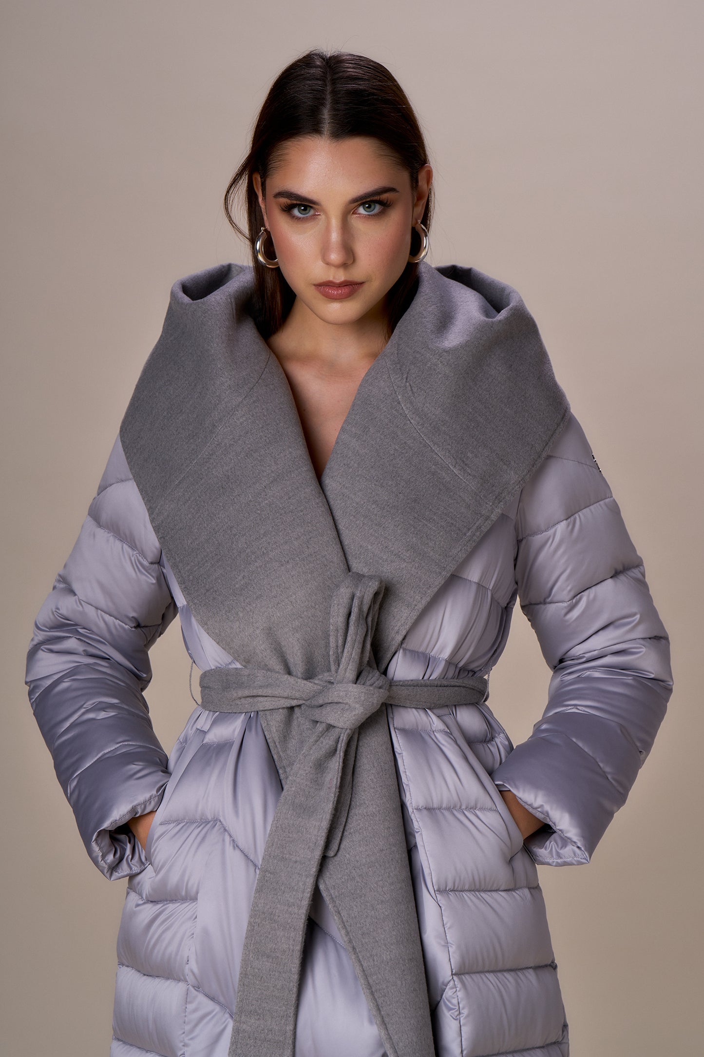 Parka NO SECRETS largo gris plata