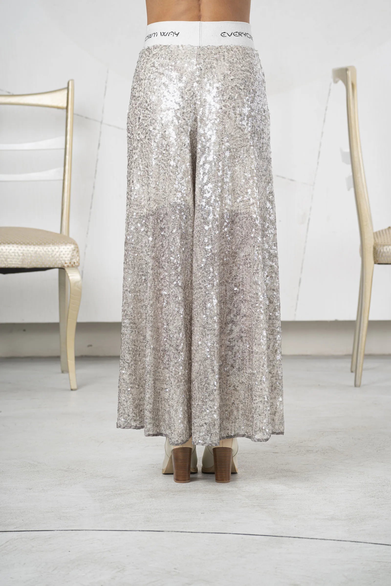 Pantalón ELISA CAVALETTI de lentejuelas plateado