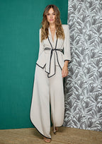 Chaqueta ALBA CONDE con detalle de contrastes