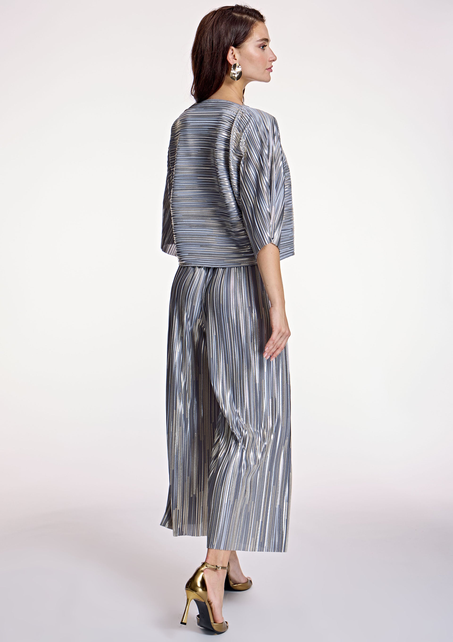 Blusa ALBA CONDE fluida plateada