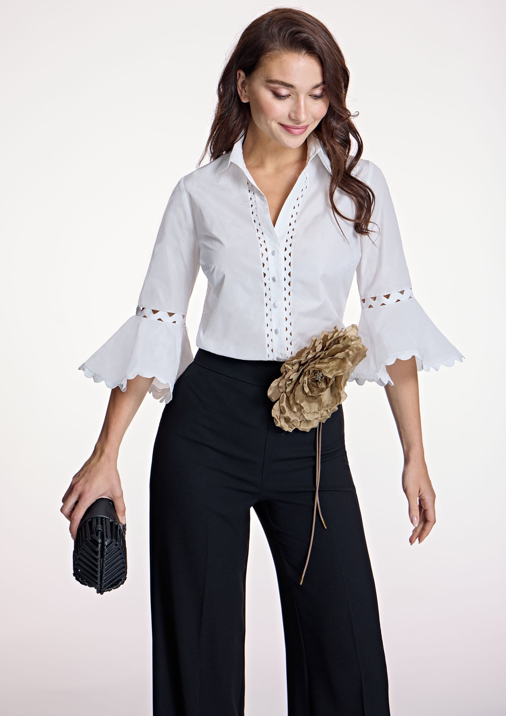 Camisa ALBA CONDE blanca con pasamaneria