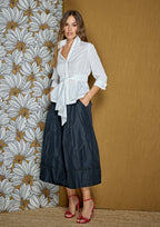 Blusa ALBA CONDE blanca con lazada