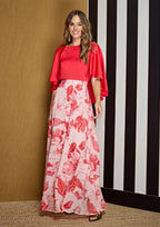 Blusa ALBA CONDE satinada roja con capa