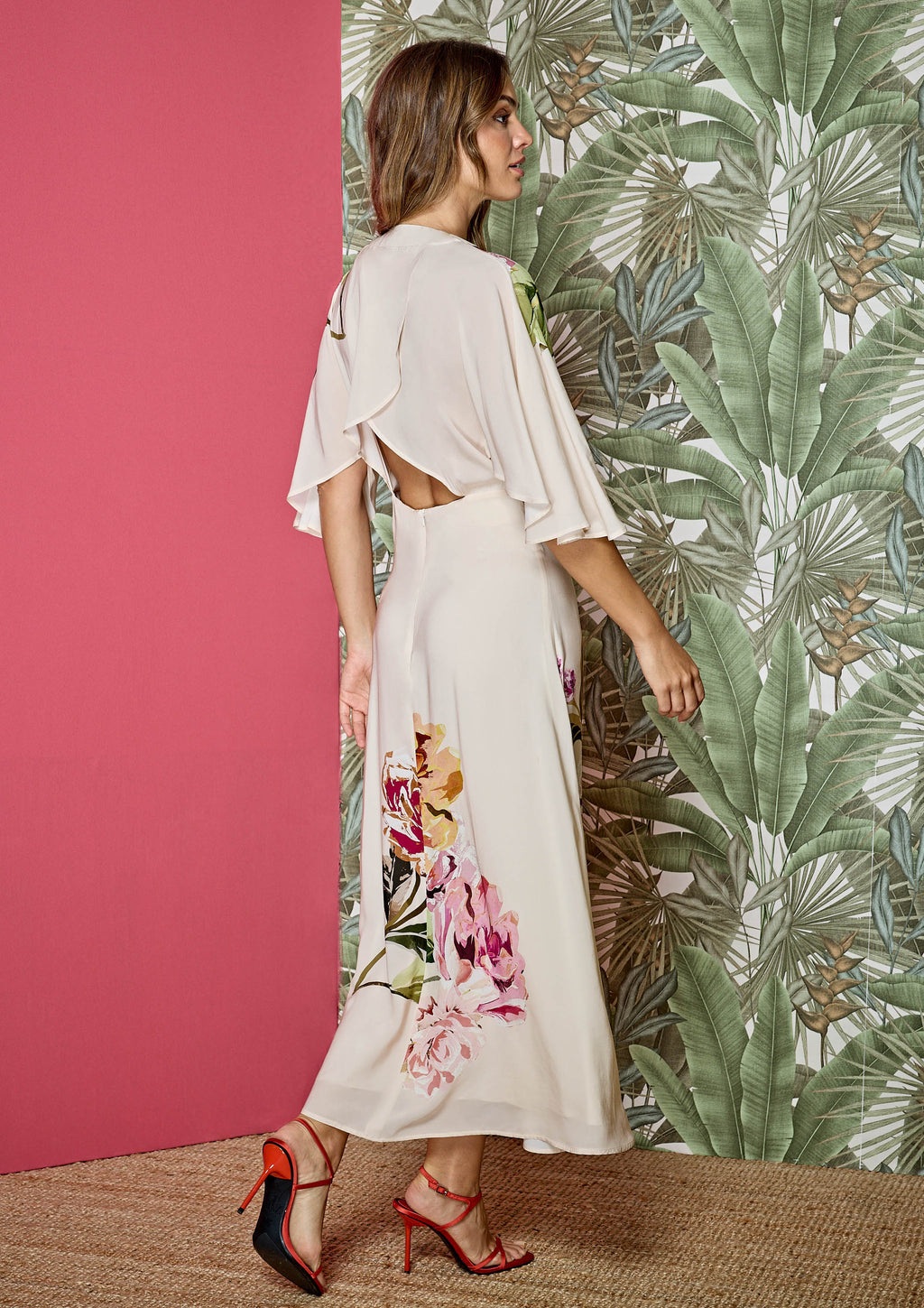 Vestido ALBA CONDE de fiesta fluido estampado floral