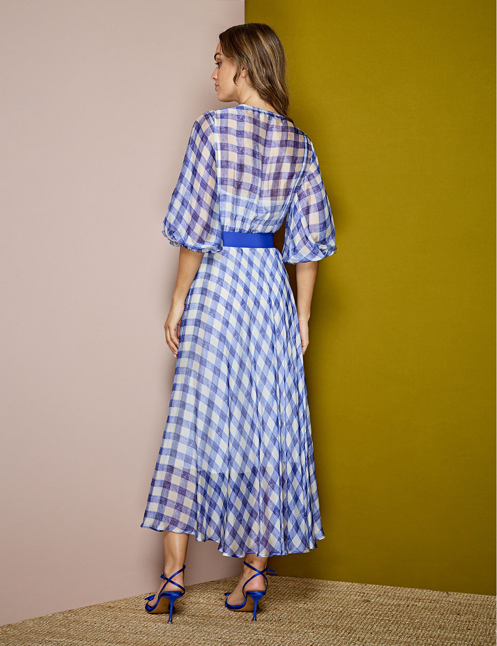 Vestido ALBA CONDE largo de cuadros azul