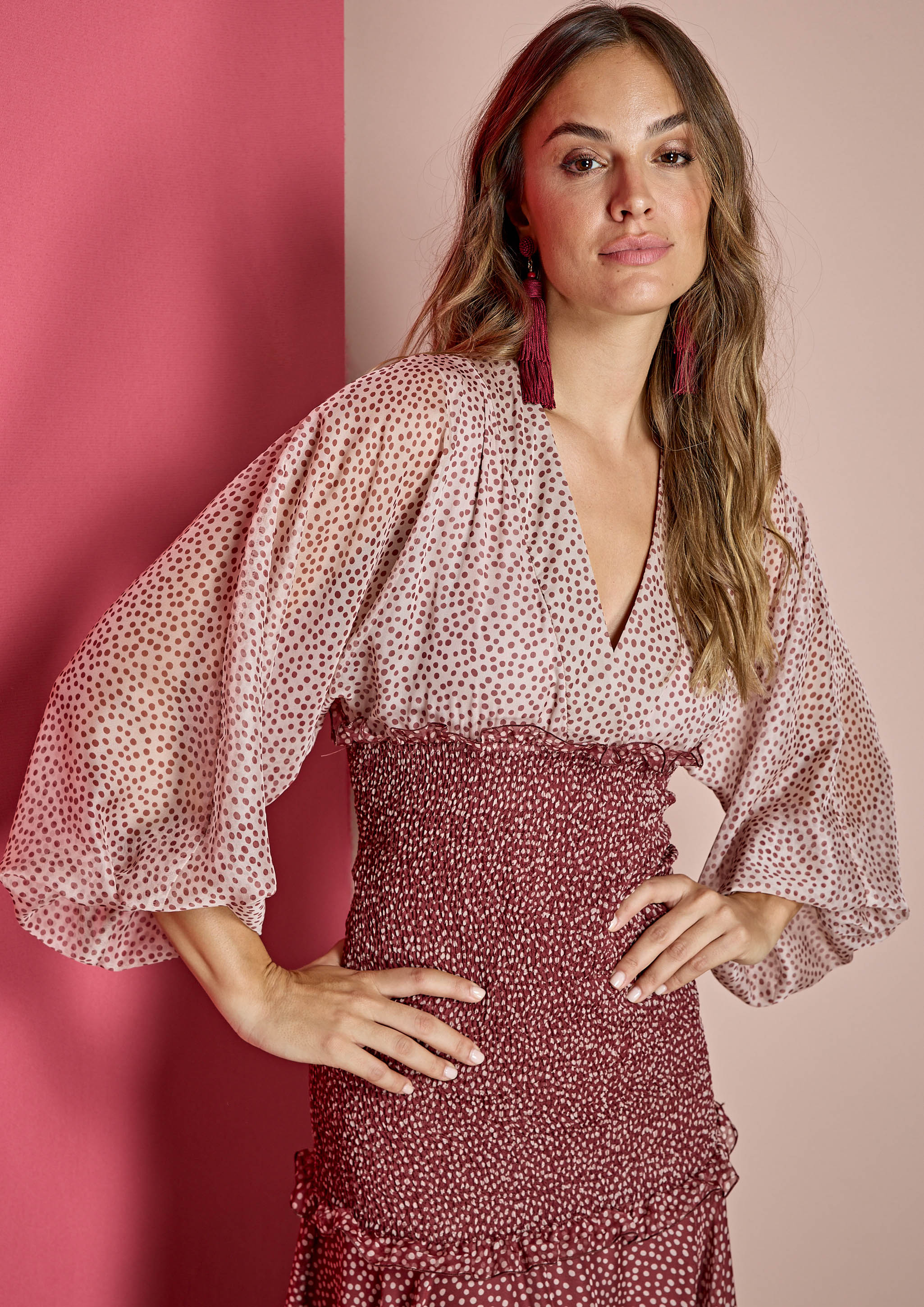 Vestido ALBA CONDE midi estampado lunares bicolor