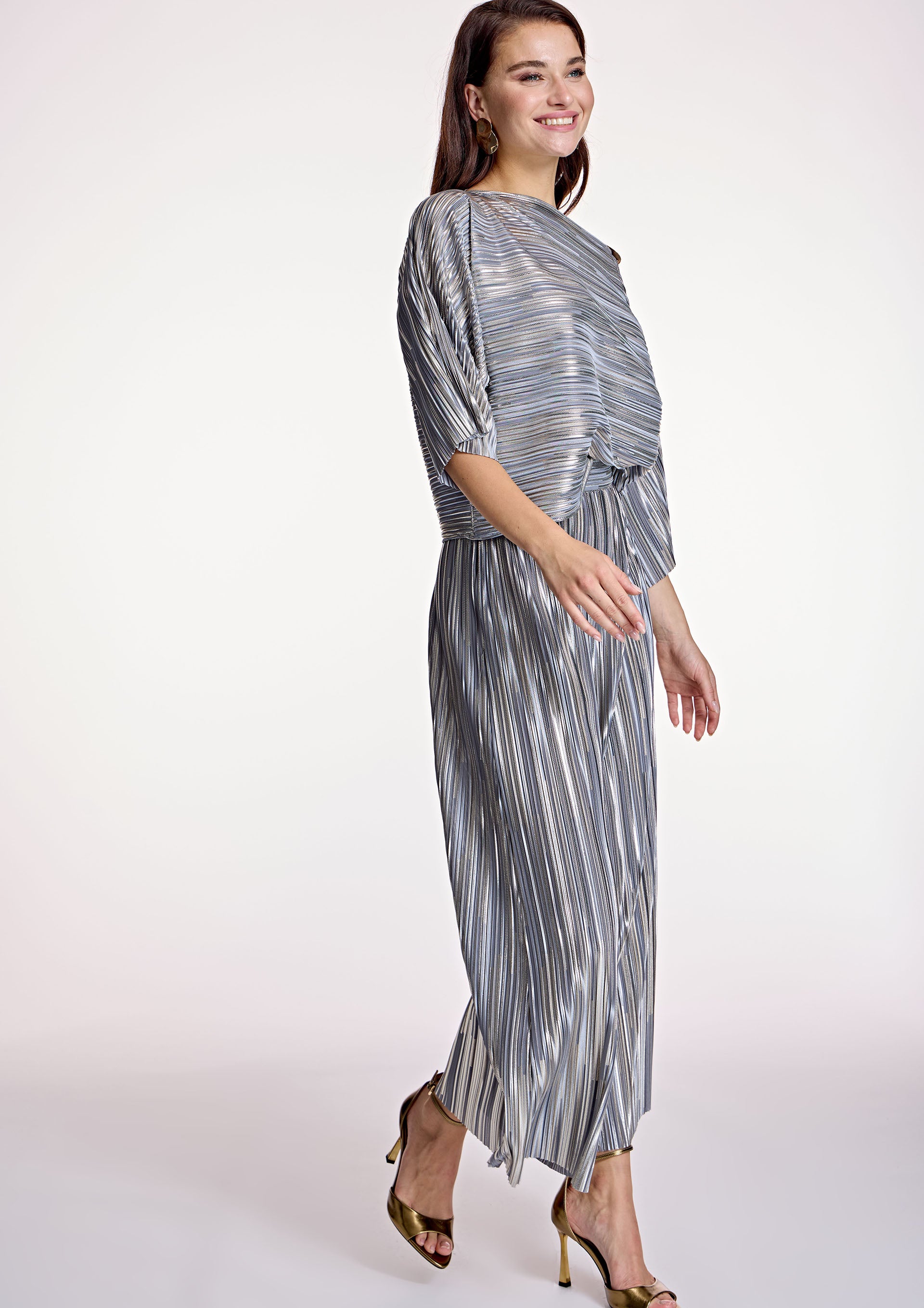 Pantalón ALBA CONDE culotte plateado