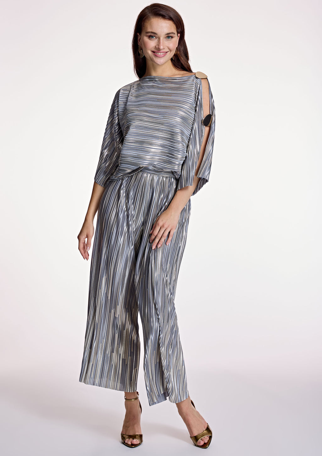 Pantalón ALBA CONDE culotte plateado