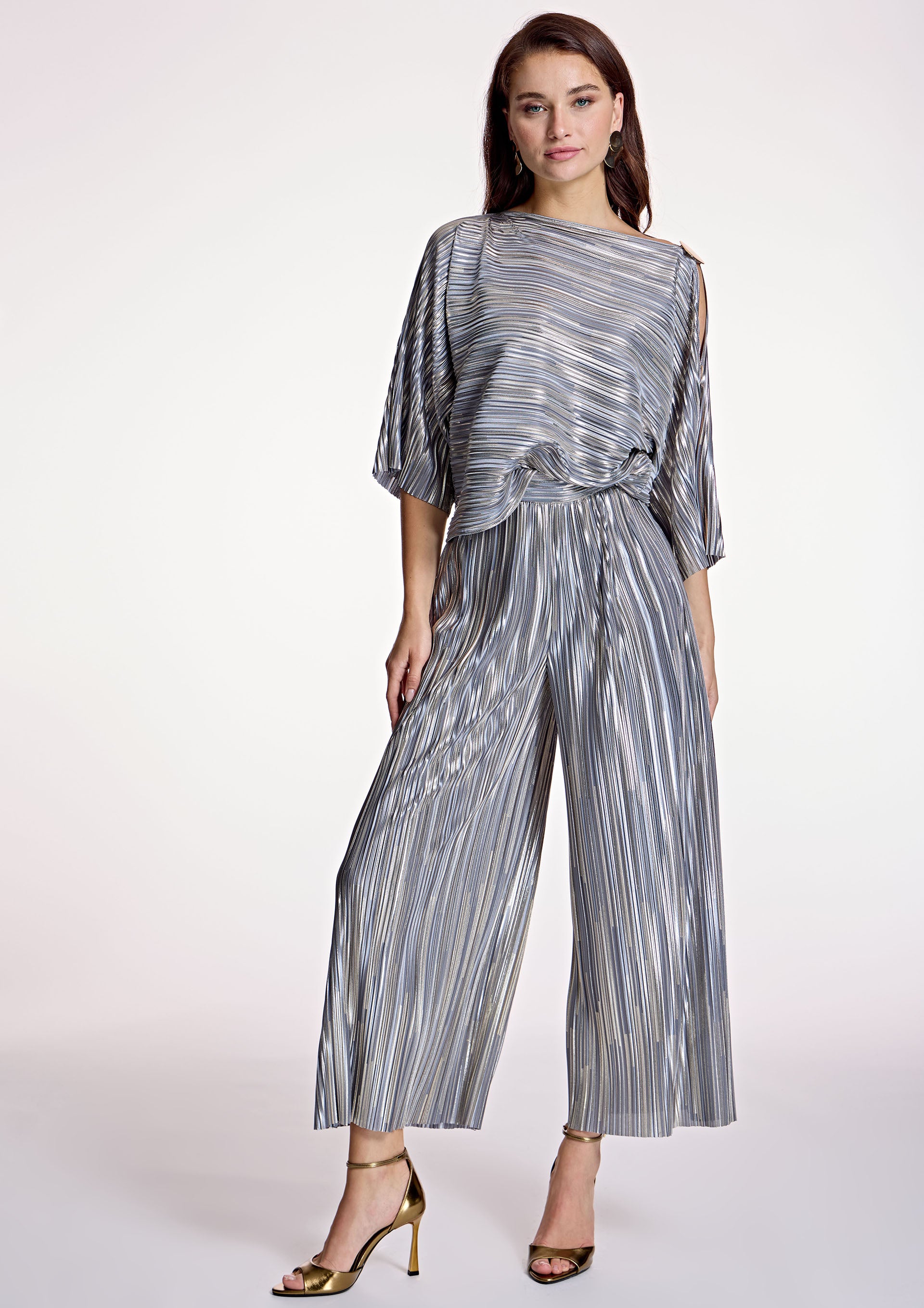 Pantalón ALBA CONDE culotte plateado