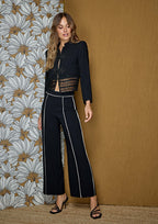 Pantalón ALBA CONDE negro con detalle de contraste