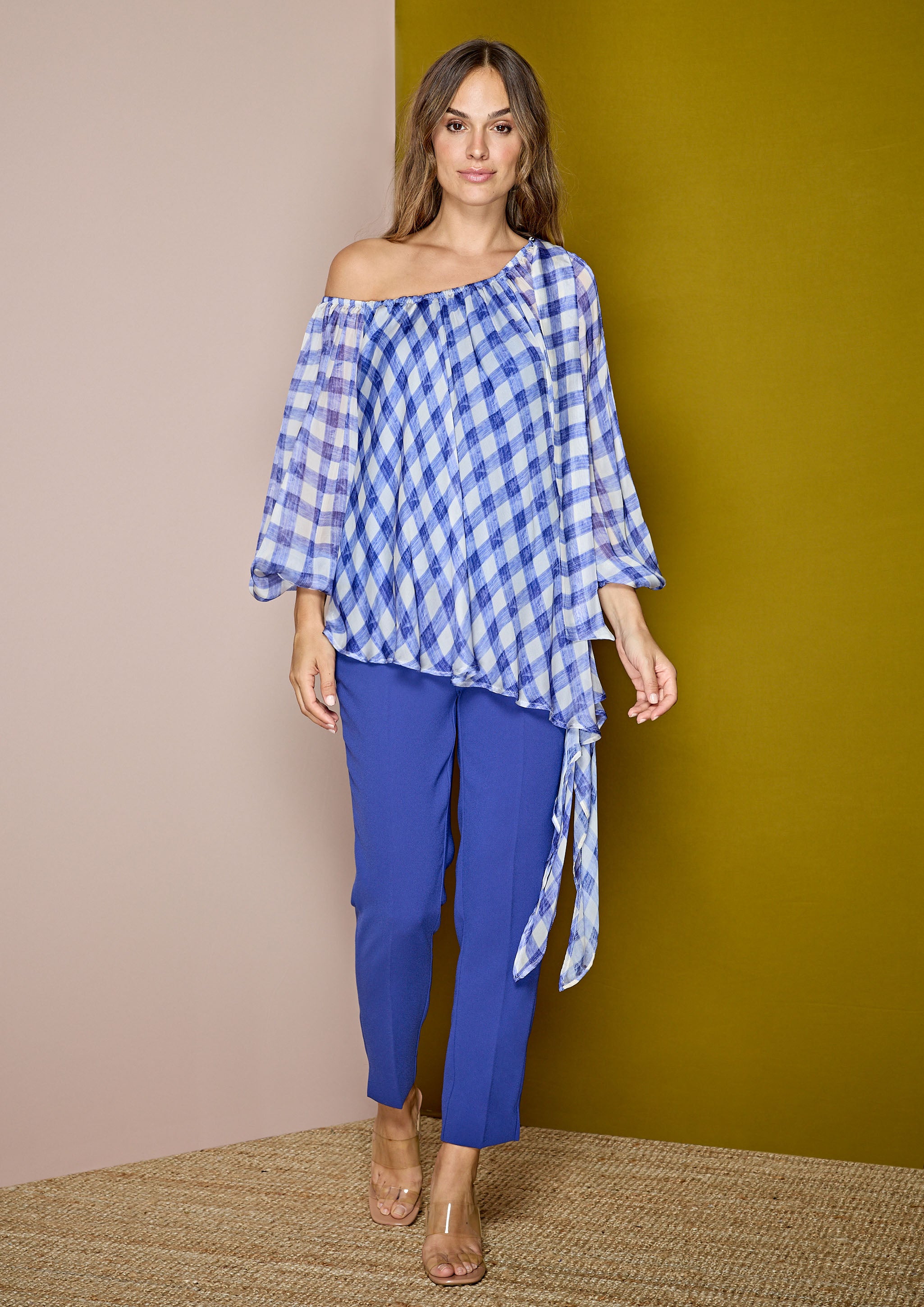 Pantalón ALBA CONDE básico azul de invitada