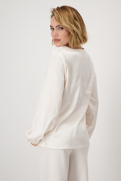 Blusa MONARI satinada color crudo
