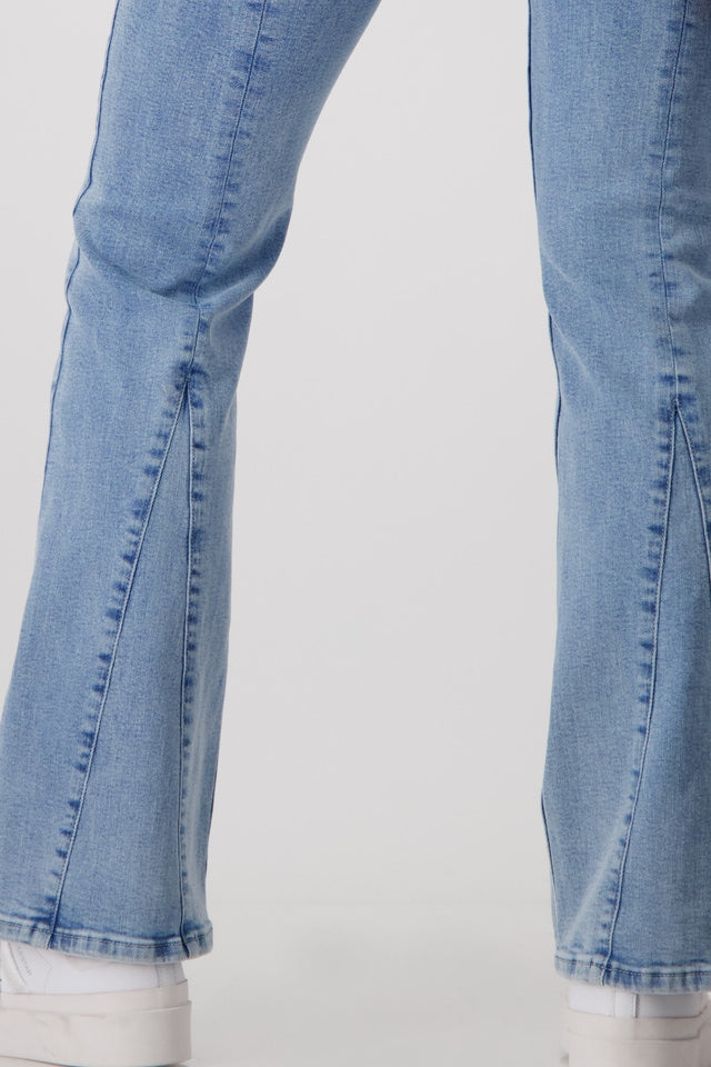 Pantalón MONARI denim con pedrería