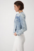 Cazadora MONARI jeans azul bordada