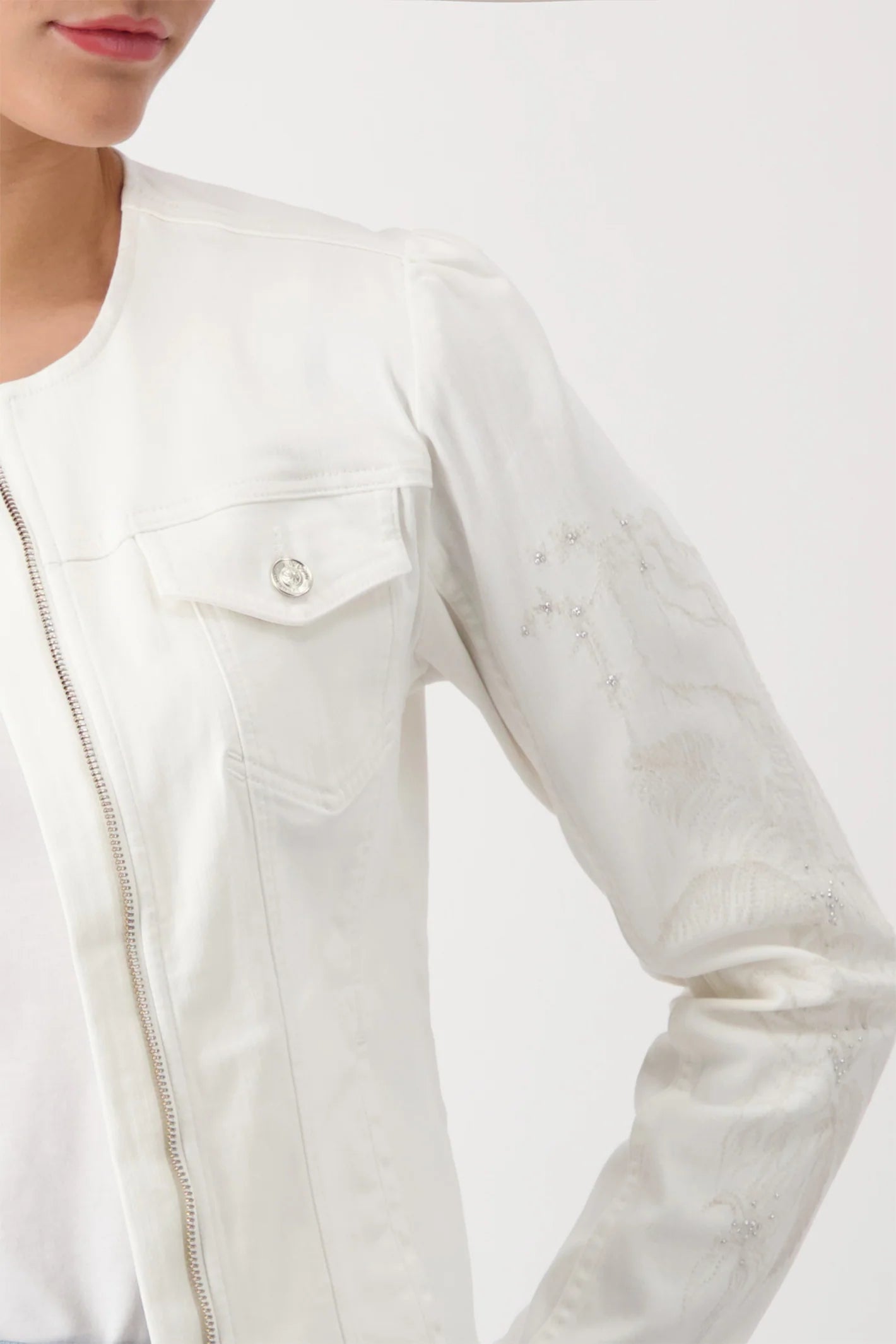 Cazadora MONARI denim color blanco