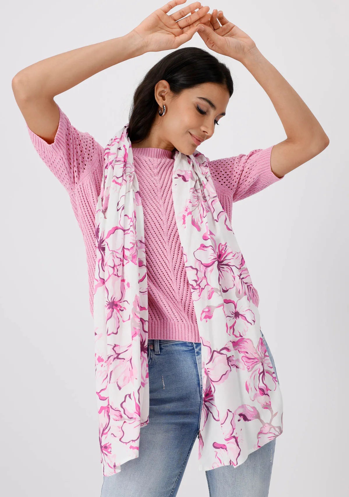 Pañuelo MONARI estampado flores