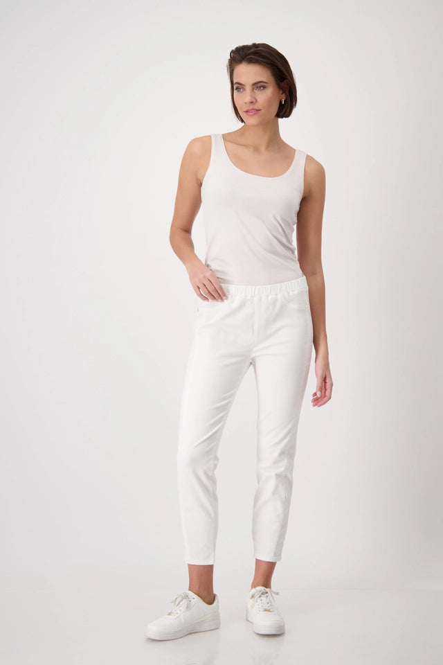 Pantalón MONARI corte legging blanco