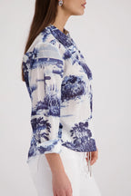 Blusa MONARI estampado paisaje en azules
