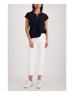 Blusa MONARI color negro