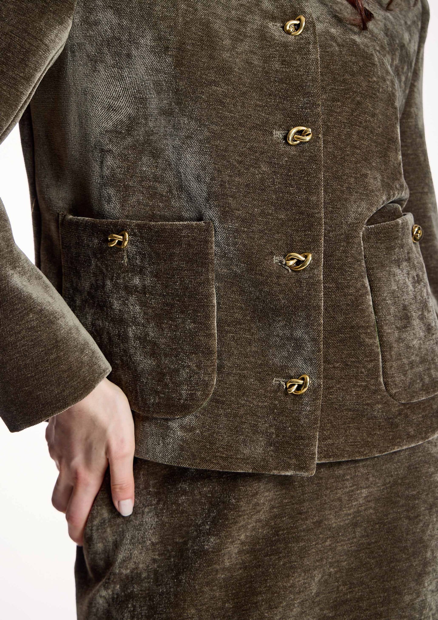 Chaqueta ALBA CONDE corta de terciopelo