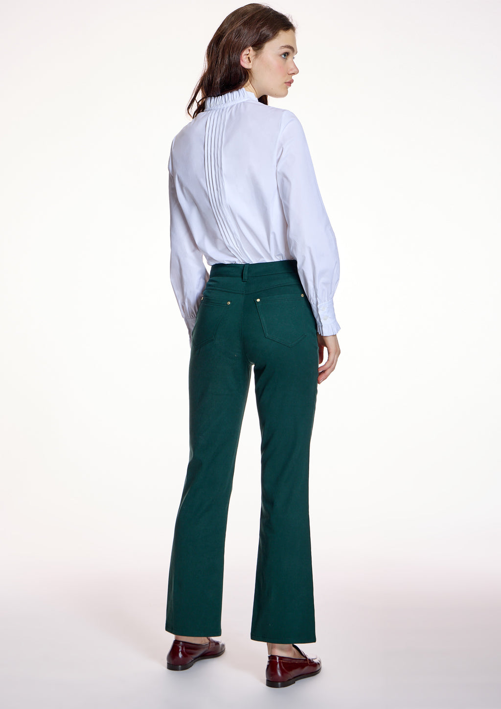 Pantalón ALBA CONDE bajo flared