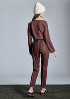 Pantalón ALBA CONDE marrón con pespuntes