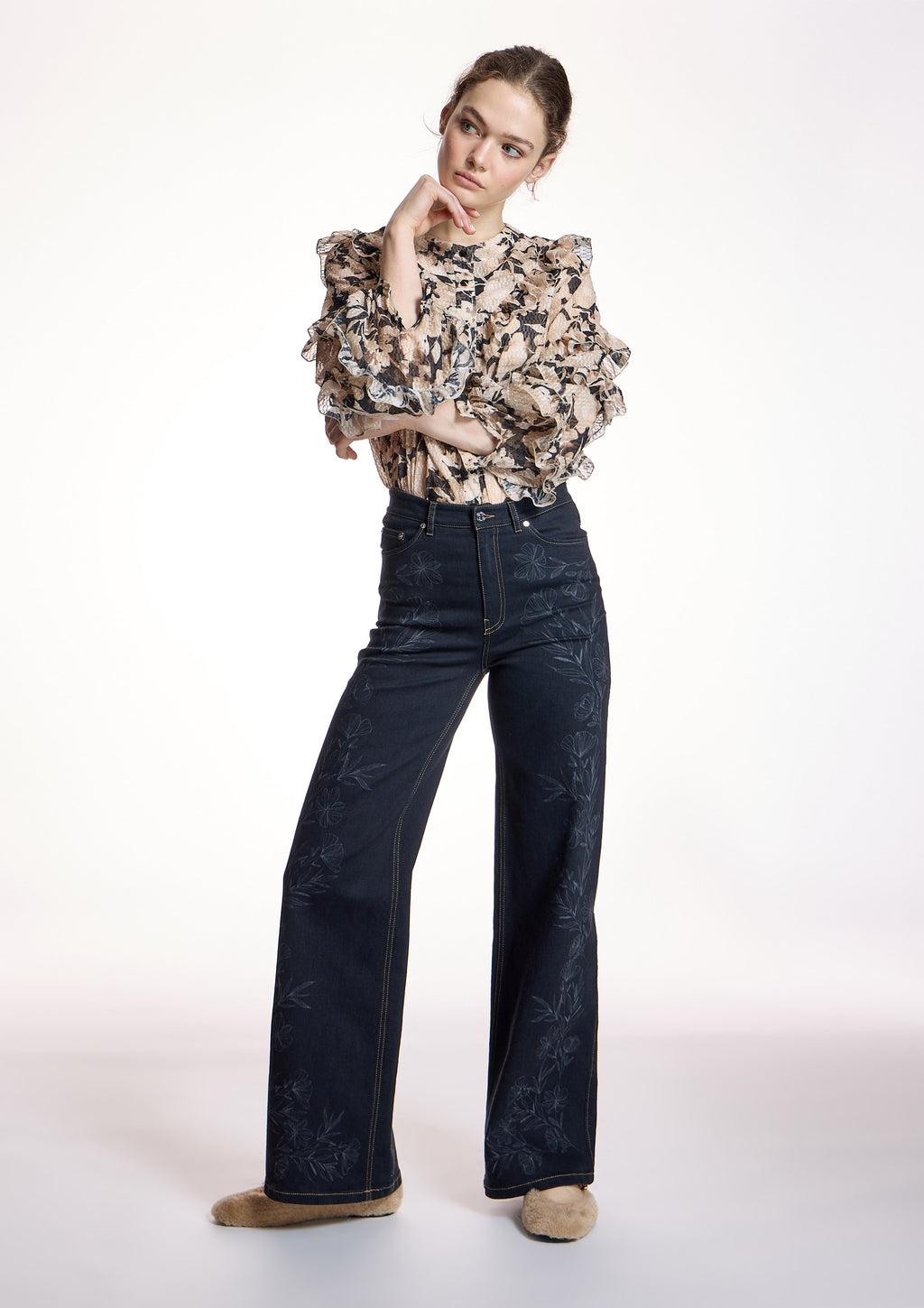 Pantalón ALBA CONDE jeans de corte recto