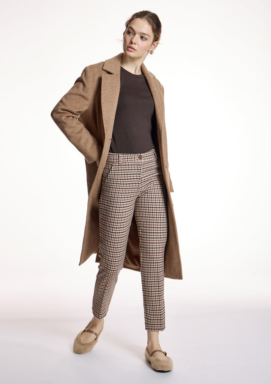 Abrigo ALBA CONDE color camel con solapa