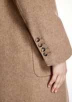 Abrigo ALBA CONDE color camel con solapa