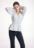 Camiseta ALBA CONDE blanca con frunces