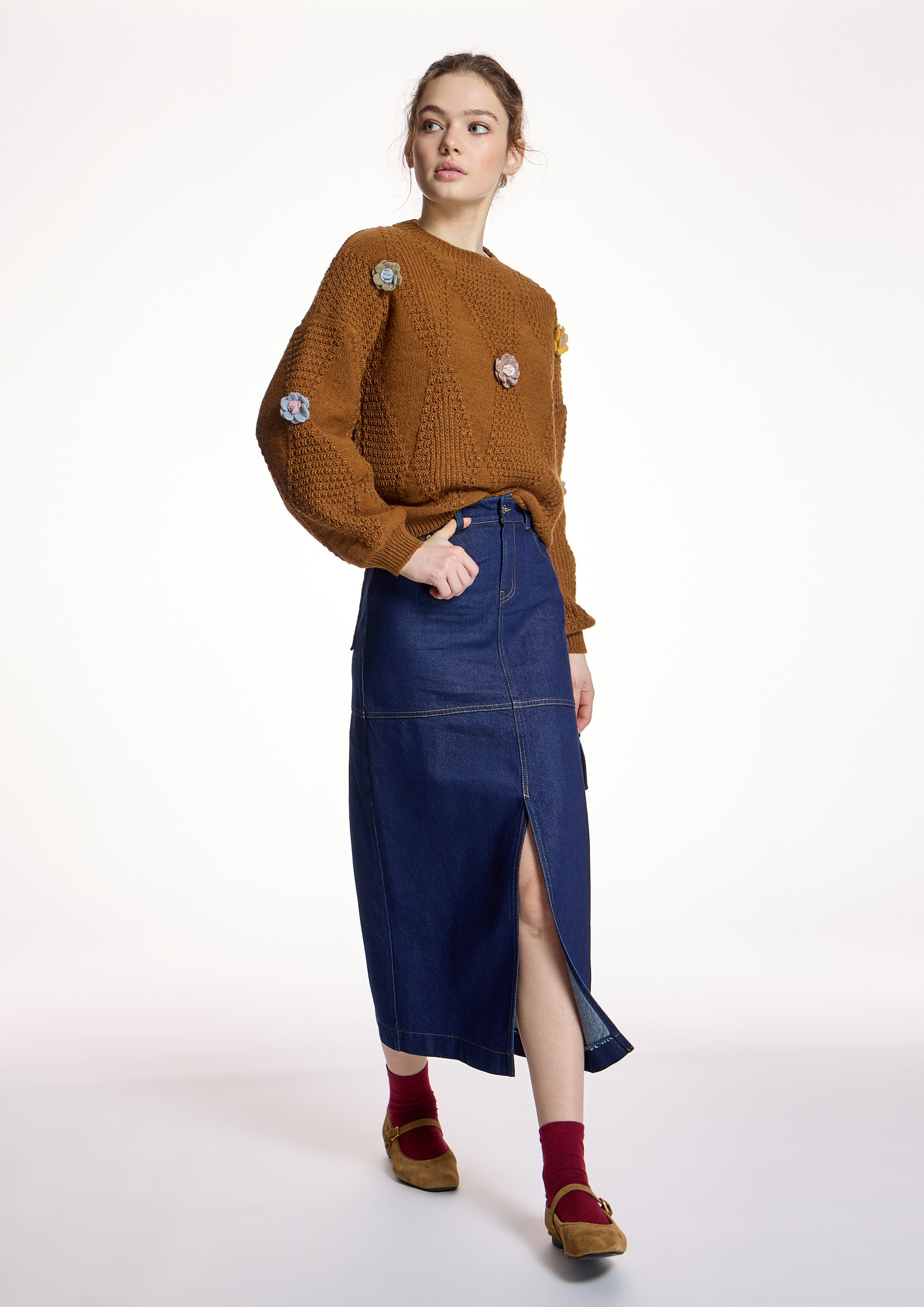 Jersey ALBA CONDE de punto detalle flores