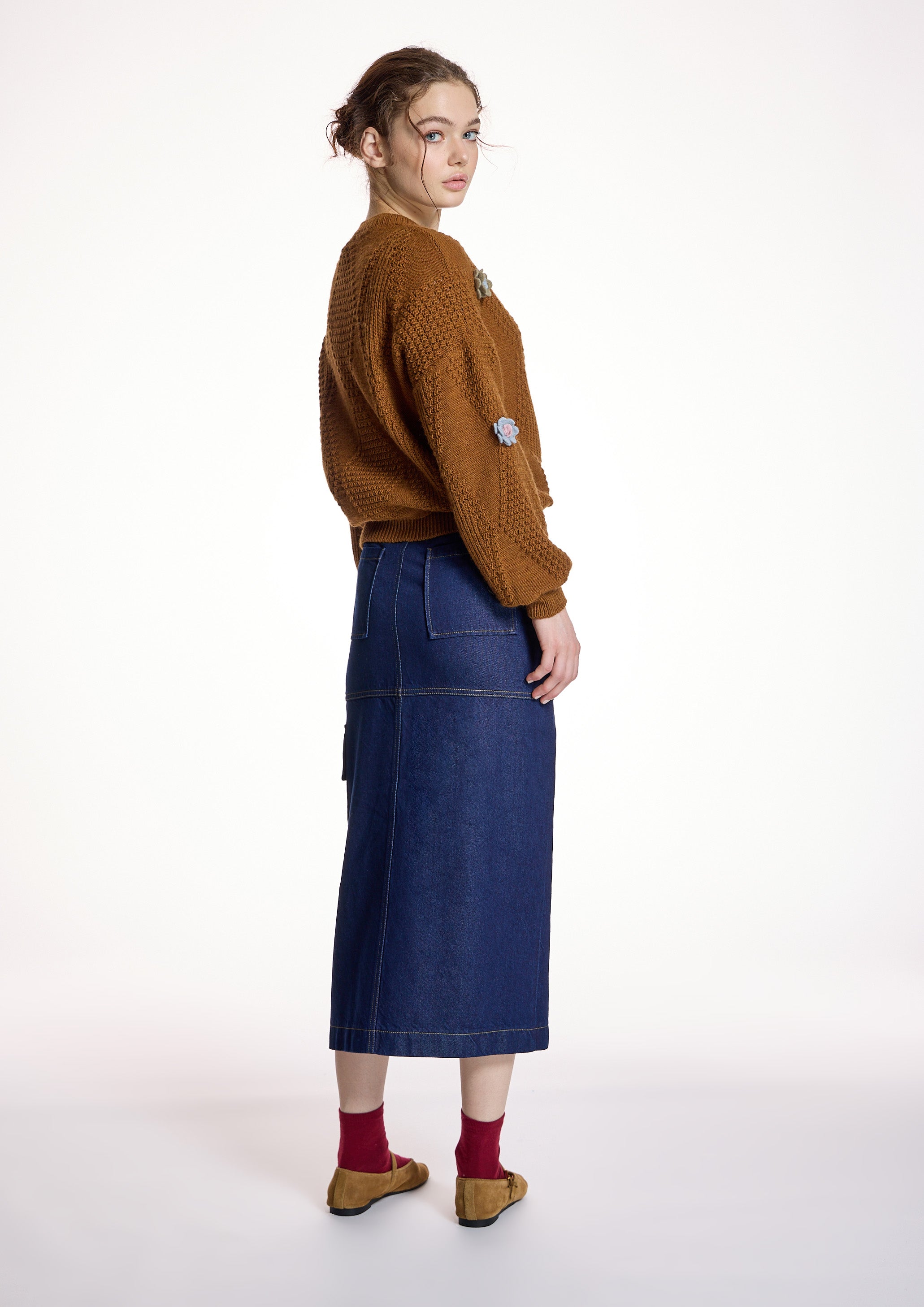 Jersey ALBA CONDE de punto detalle flores